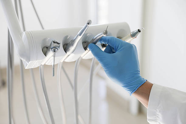 Professional Emergency Dentist technician working in Wright City, MO